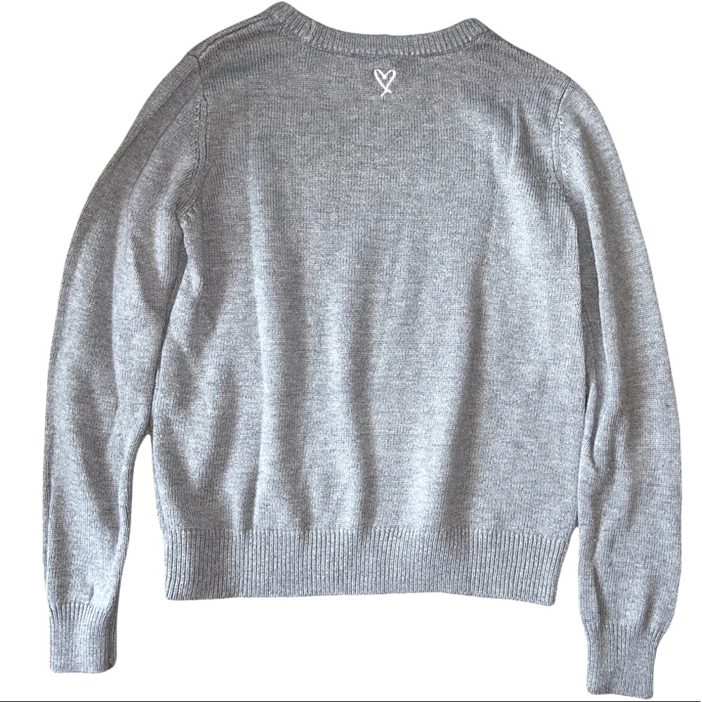 NWOT VICTORIA’S SECRET Angel Logo Gray Sweater Size Small - Picture 10 of 11